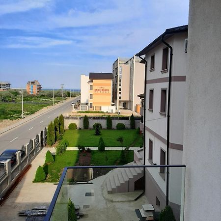 Apartament Adelin นาโวดาริ ภายนอก รูปภาพ