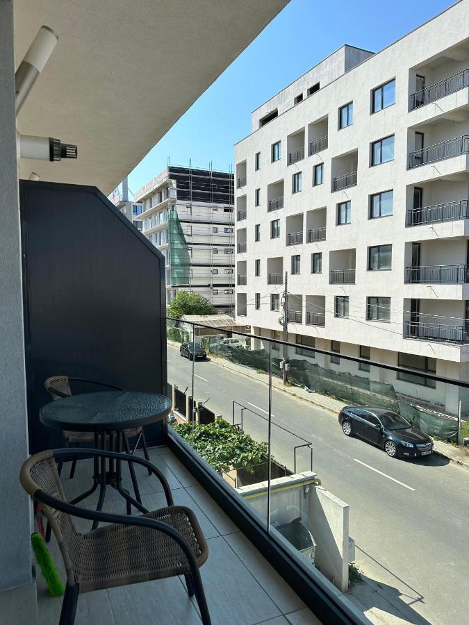 Apartament Adelin นาโวดาริ ภายนอก รูปภาพ